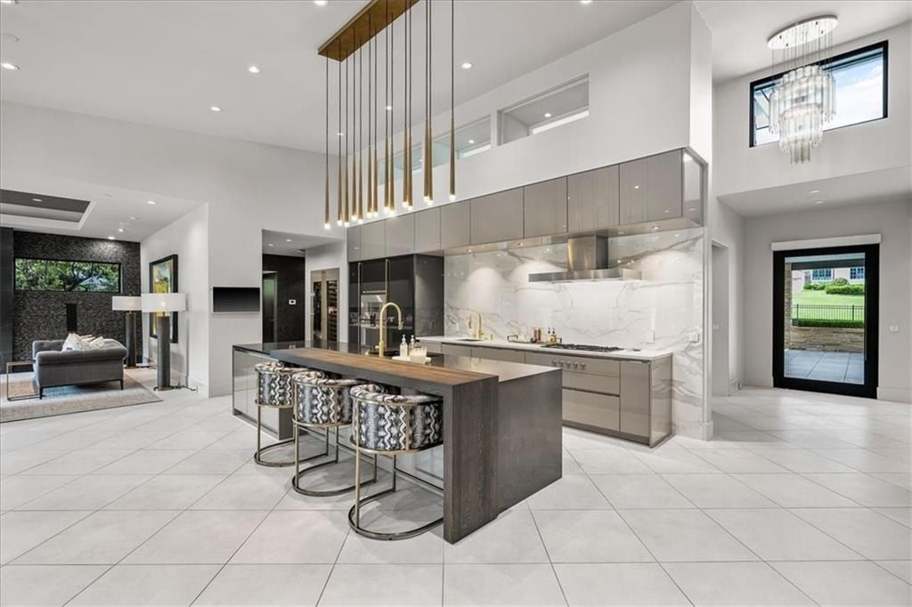Atlanta Oasis: $3.99 Million Stunning Ultra-Contemporary Home with Lush Landscaping
