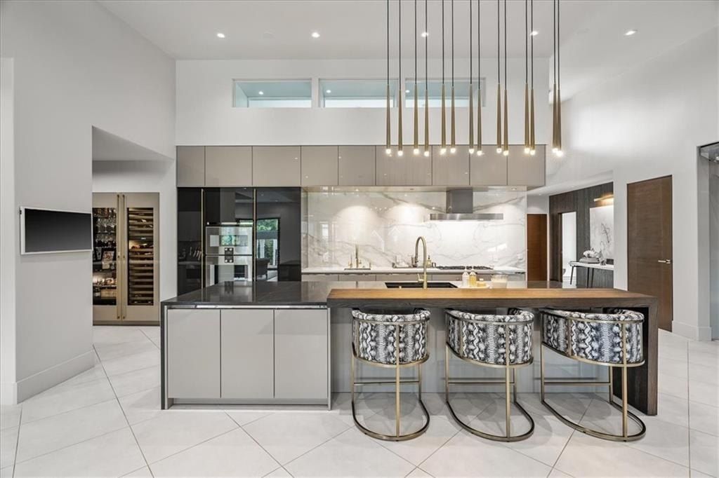 Atlanta Oasis: $3.99 Million Stunning Ultra-Contemporary Home with Lush Landscaping