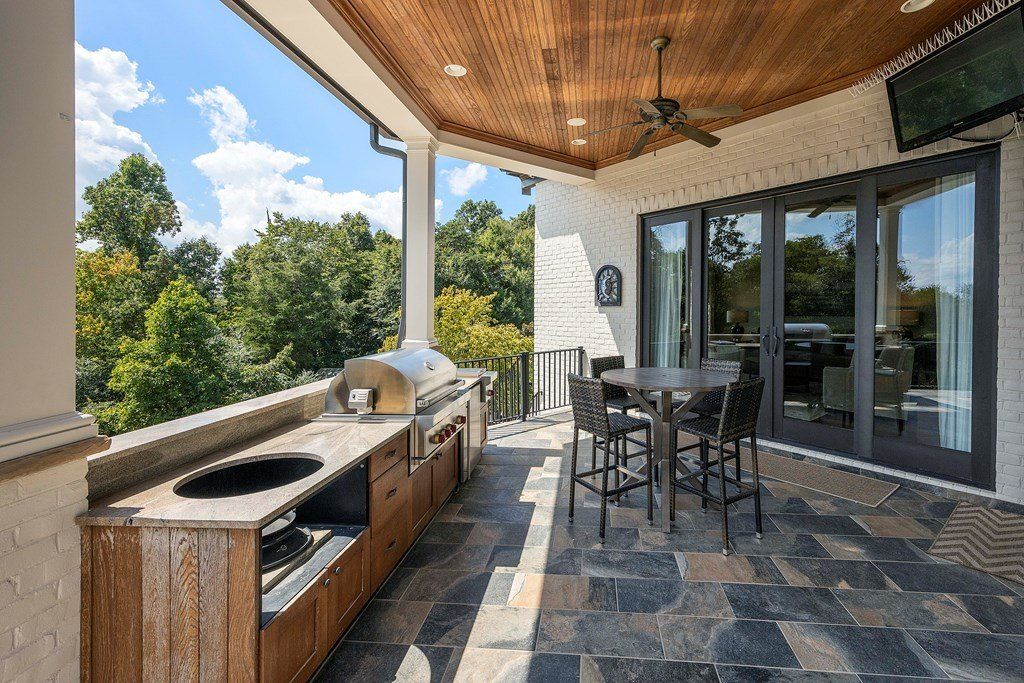 Captivating Knoxville, Tennessee Estate Offering Breathtaking Mountain Views at $3.8 Million