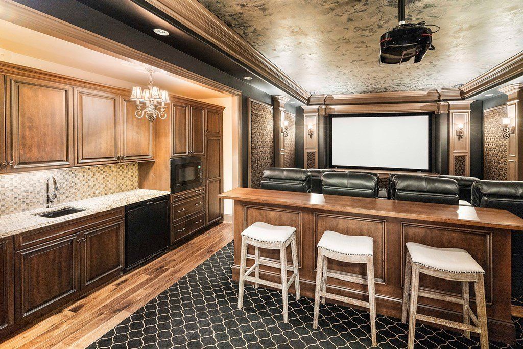 Captivating Knoxville, Tennessee Estate Offering Breathtaking Mountain Views at $3.8 Million