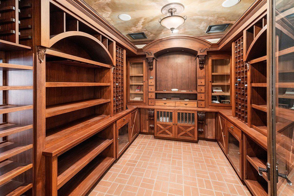 Captivating Knoxville, Tennessee Estate Offering Breathtaking Mountain Views at $3.8 Million