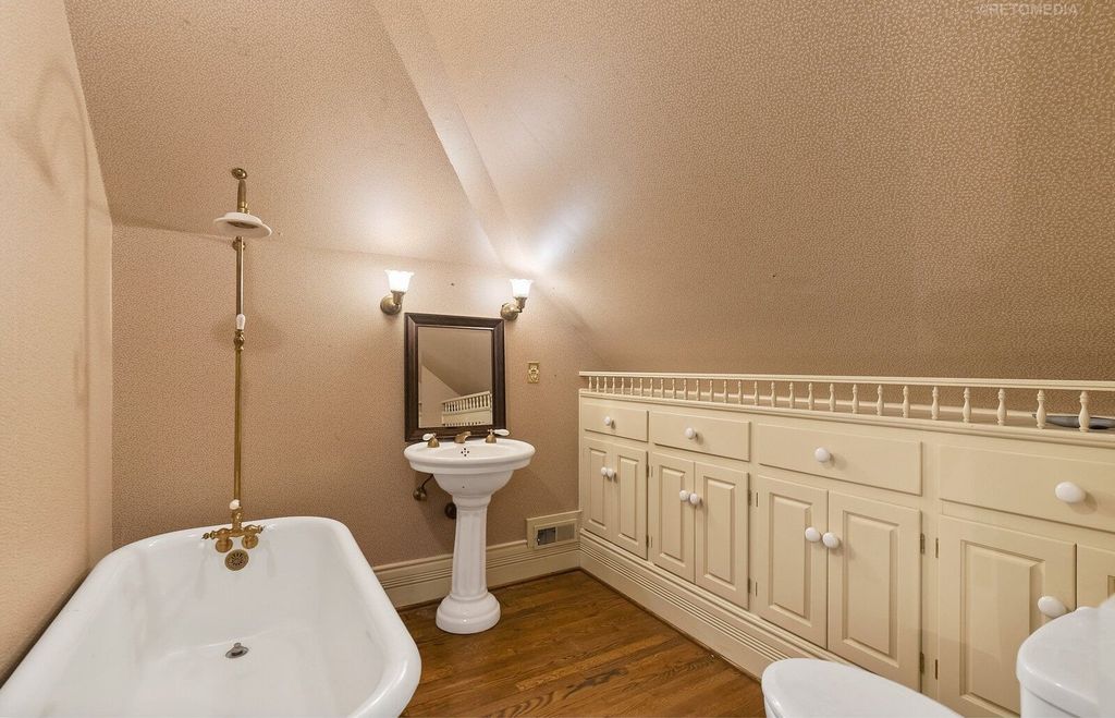 Charming Victorian-Style Storybook Home in Newberg, Oregon Hits the Market at $2.295 Million