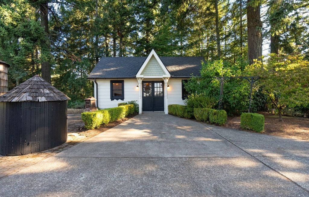 Charming Victorian-Style Storybook Home in Newberg, Oregon Hits the Market at $2.295 Million