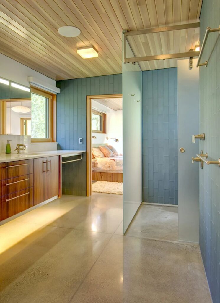 Creekside House Designed by Prentiss Balance Wickline Architects 7
