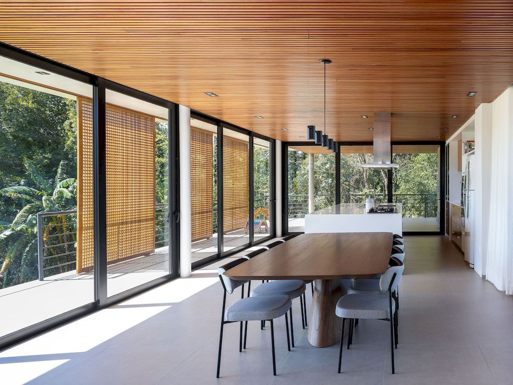Cruzaltense Residence in Brazil by VOO® Arquitetura e Engenharia