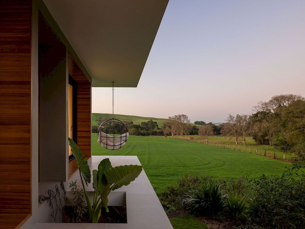 Cruzaltense Residence in Brazil by VOO® Arquitetura e Engenharia