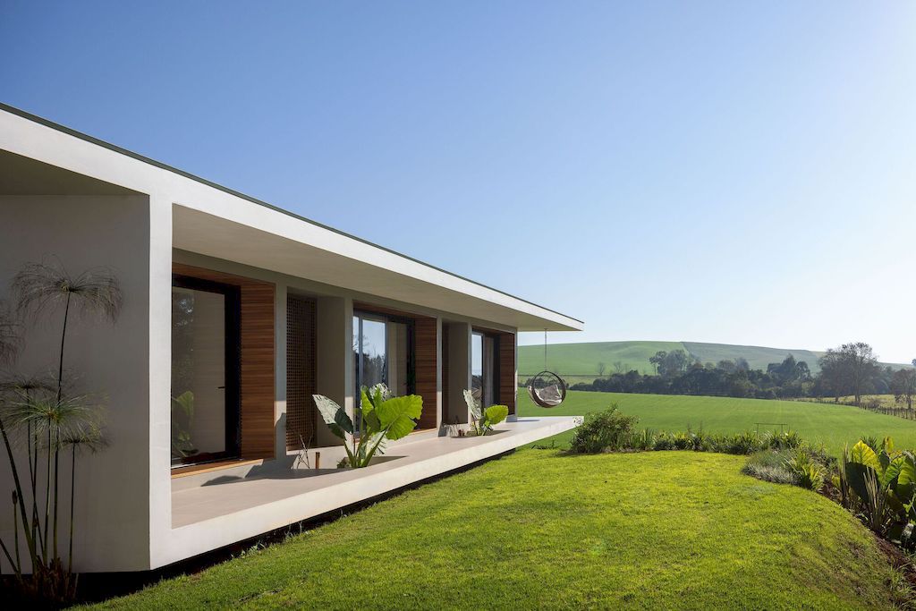 Cruzaltense Residence in Brazil by VOO® Arquitetura e Engenharia