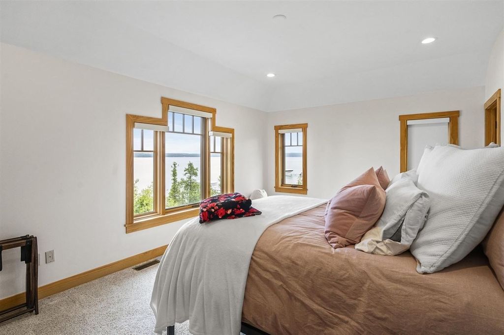 East Jordan, Michigan Gem: $4.495 Million for an Ideal Space with State-of-the-Art Amenities and Bold Design