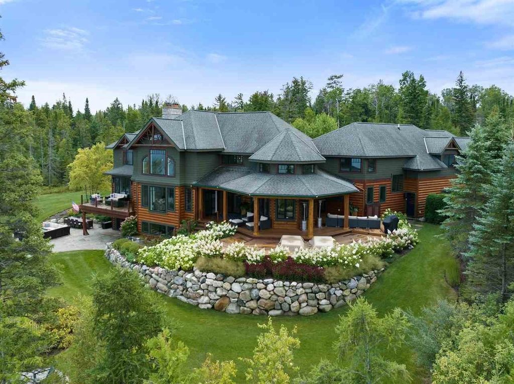 East Jordan, Michigan Gem: $4.495 Million for an Ideal Space with State-of-the-Art Amenities and Bold Design