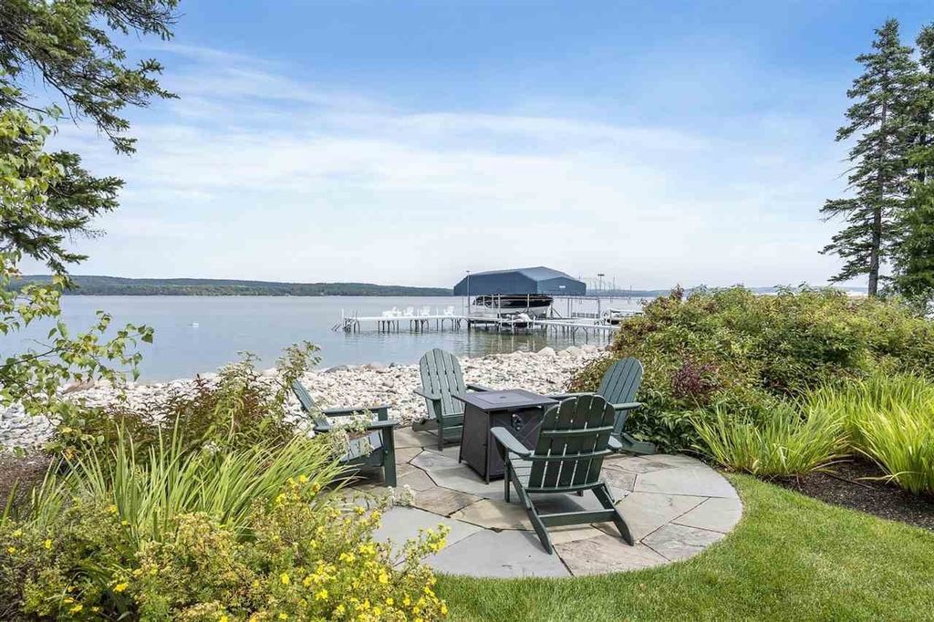East Jordan, Michigan Gem: $4.495 Million for an Ideal Space with State-of-the-Art Amenities and Bold Design