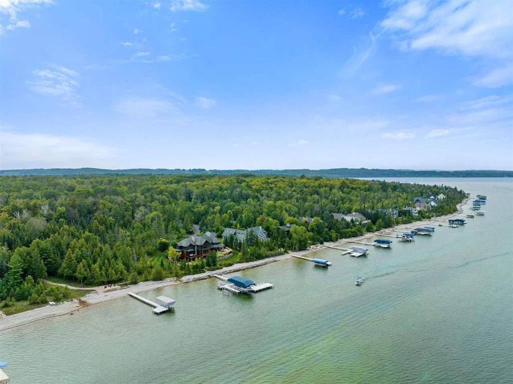 East Jordan, Michigan Gem: $4.495 Million for an Ideal Space with State-of-the-Art Amenities and Bold Design