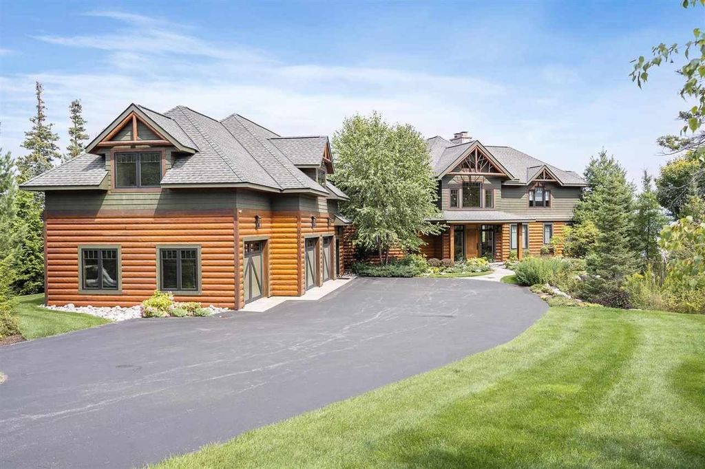 East Jordan, Michigan Gem: $4.495 Million for an Ideal Space with State-of-the-Art Amenities and Bold Design
