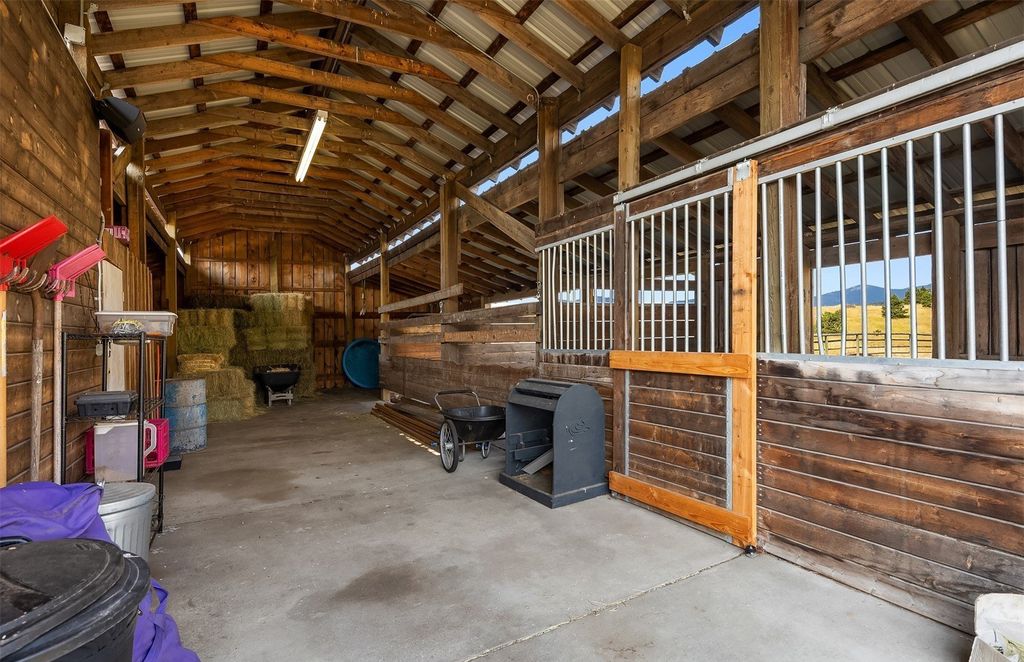 Embrace Serene Sophistication: The Secluded Hardrock Ranch Retreat in Republic, Washington, Listed for $3.585 Million