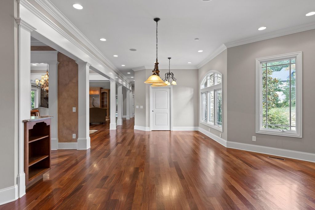 Endless Summer at Your Doorstep: Luxurious Lakefront Estate in Ooltewah, Tennessee, Offered at $2.65 Million