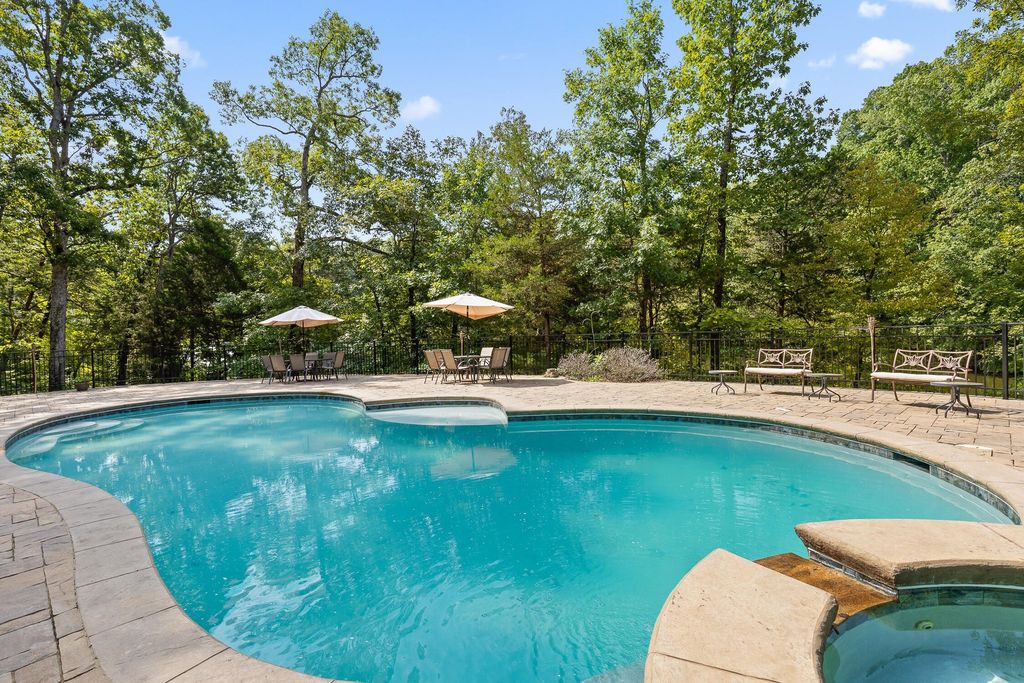 Endless Summer at Your Doorstep: Luxurious Lakefront Estate in Ooltewah, Tennessee, Offered at $2.65 Million