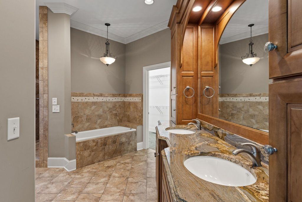 Endless Summer at Your Doorstep: Luxurious Lakefront Estate in Ooltewah, Tennessee, Offered at $2.65 Million
