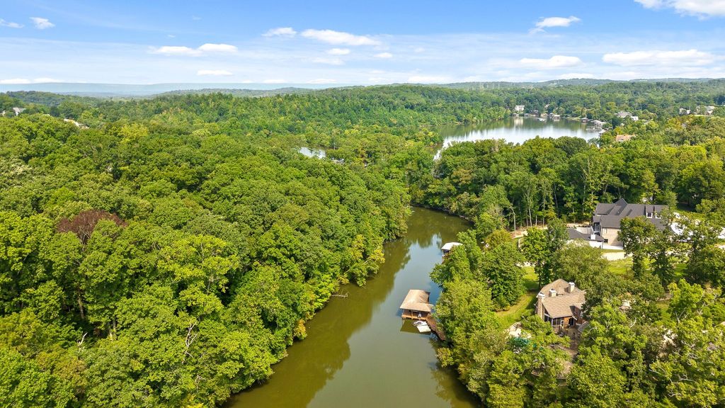 Endless Summer at Your Doorstep: Luxurious Lakefront Estate in Ooltewah, Tennessee, Offered at $2.65 Million