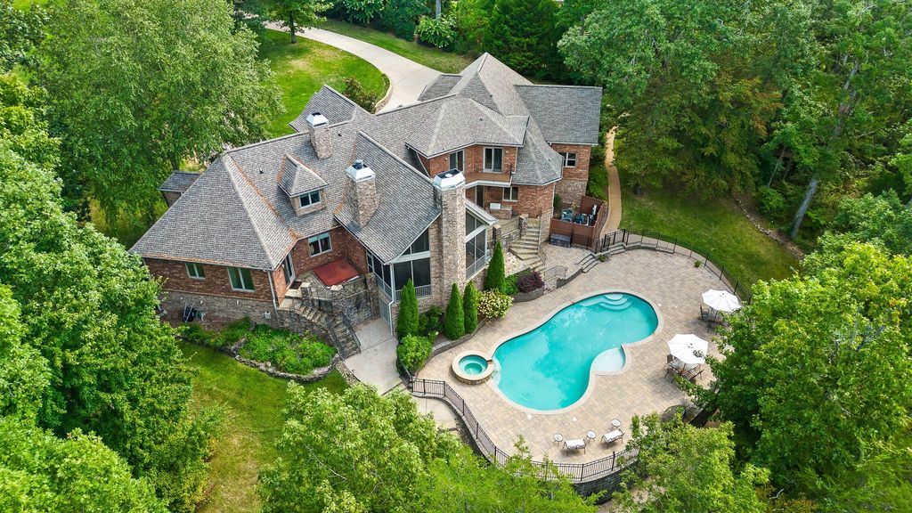 Endless Summer at Your Doorstep: Luxurious Lakefront Estate in Ooltewah, Tennessee, Offered at $2.65 Million