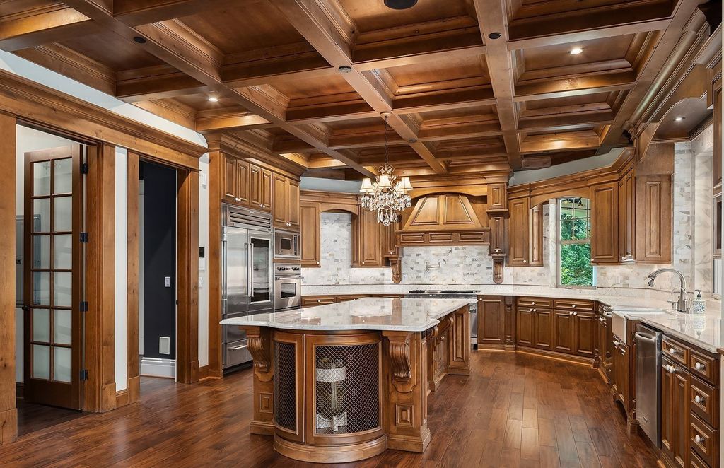 Exceptional Estate in Bellevue, Washington: Unmatched Luxury at $7,884,999