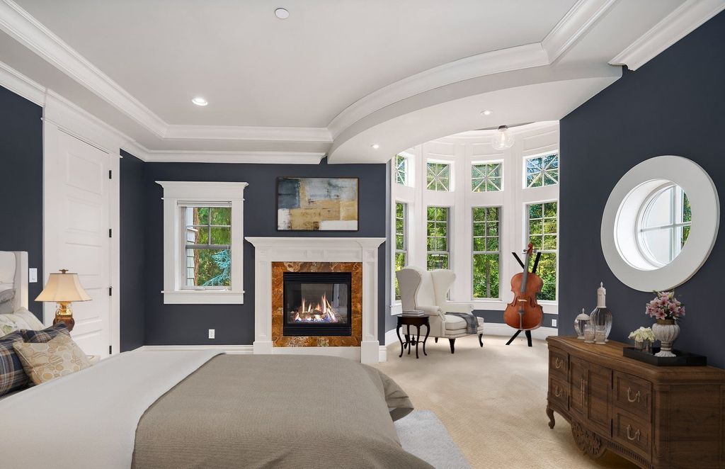 Exceptional Estate in Bellevue, Washington: Unmatched Luxury at $7,884,999