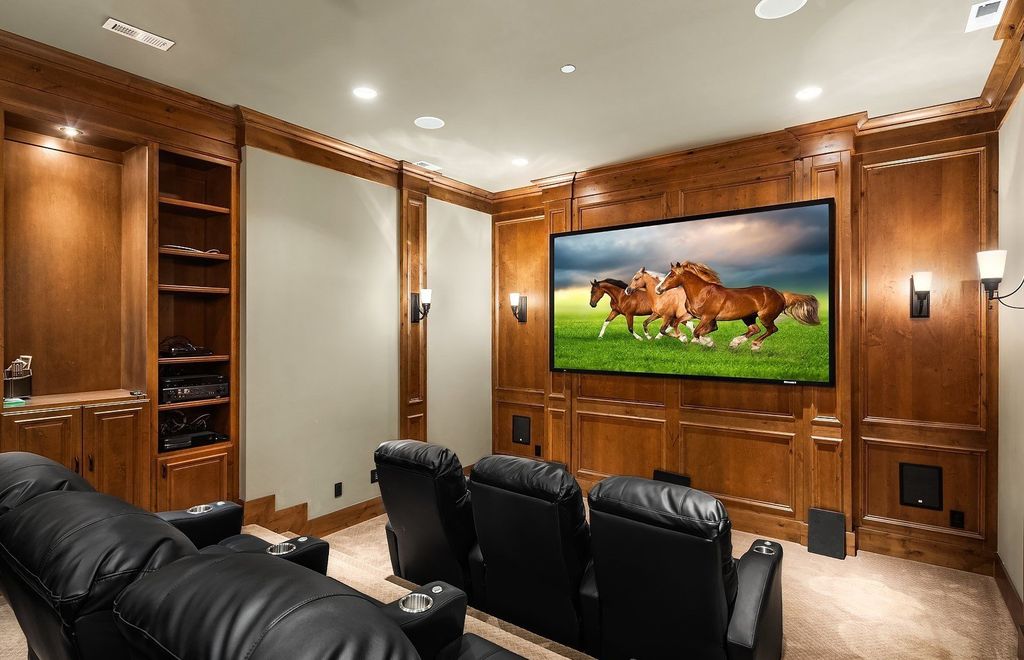 Exceptional Estate in Bellevue, Washington: Unmatched Luxury at $7,884,999