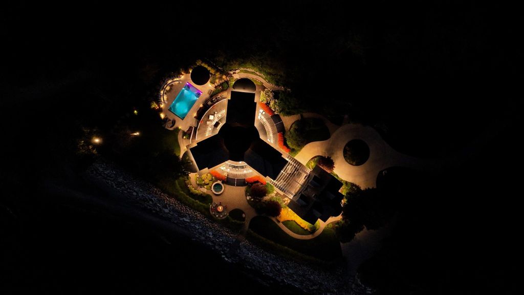 Exquisite Luxury Living: Private Beachfront Estate in South Haven, Michigan Priced at $6.75 Million