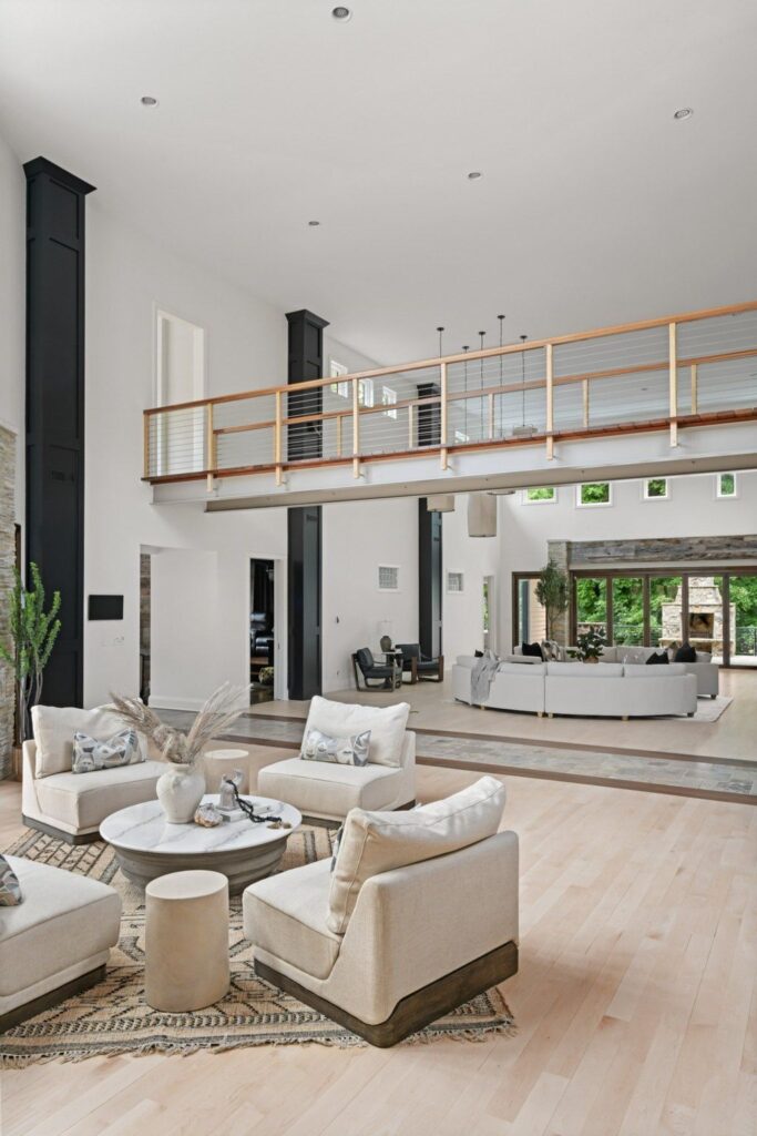 Exquisite Resort Style Retreat 9.25 Million Nashville Oasis Amidst Lush Greenery 8