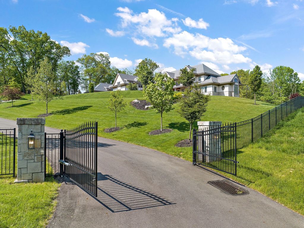 Gibsonia, Pennsylvania Gem: $2.95 Million Home with Spectacular Resort-Style Backyard and Mesmerizing Views