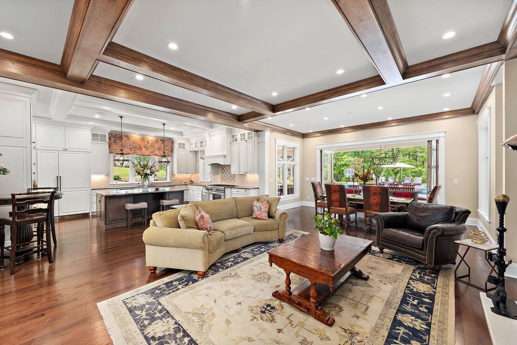 Gibsonia, Pennsylvania Gem: $2.95 Million Home with Spectacular Resort-Style Backyard and Mesmerizing Views