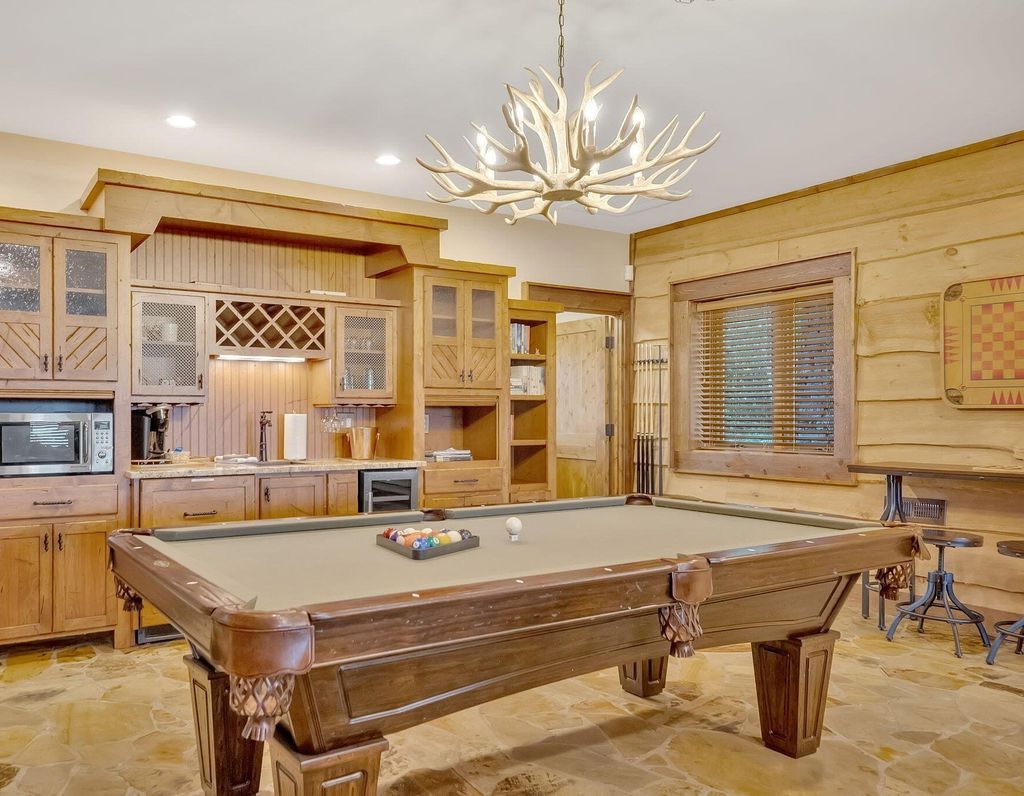 Grouse Ridge Lodge: Where Luxury Meets Nature in Sevierville, Tennessee Listed at $2.35 Million