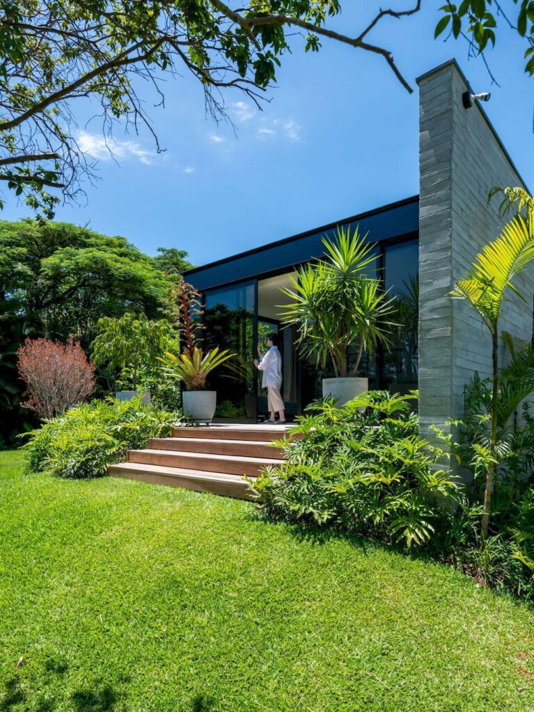 Jandayas House for Privacy Integrated Landscape by Sala 03 Arquitetura 26