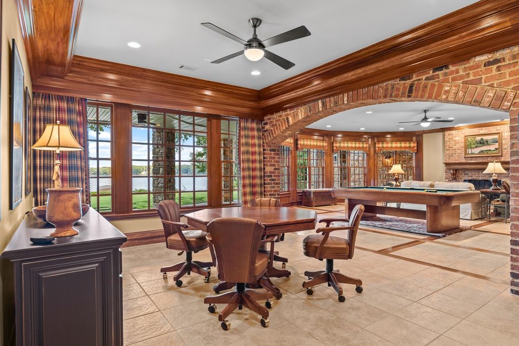 Lake Front Masterpiece: Luxury and Comfort in Eatonton, Georgia for $3,595,000