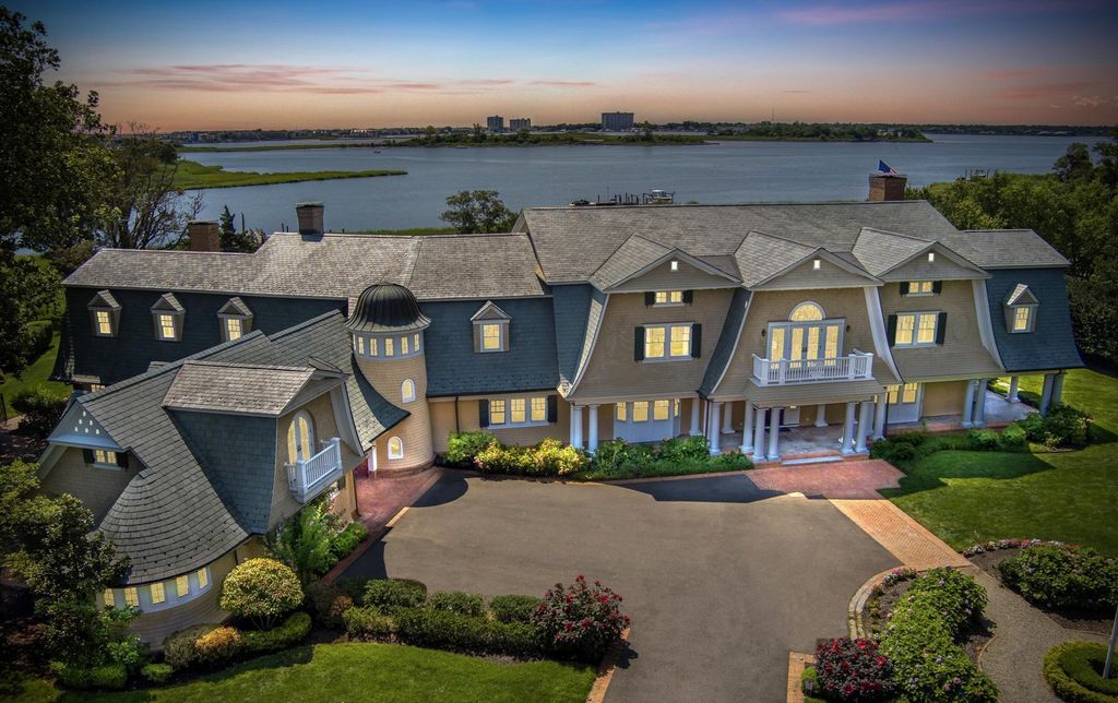 Luxurious Coastal Living: Extraordinary Waterfront Home in Rumson, New Jersey, Seeks $8.9 Million