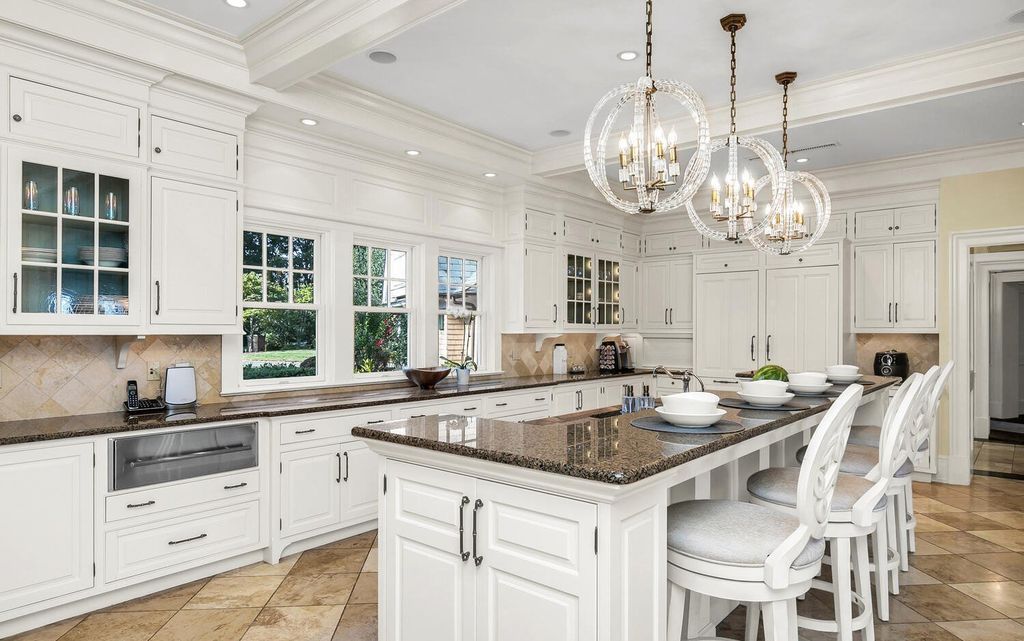 Luxurious Coastal Living: Extraordinary Waterfront Home in Rumson, New Jersey, Seeks $8.9 Million