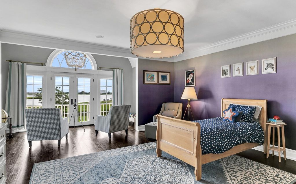 Luxurious Coastal Living: Extraordinary Waterfront Home in Rumson, New Jersey, Seeks $8.9 Million
