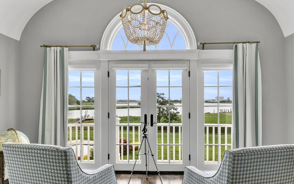 Luxurious Coastal Living: Extraordinary Waterfront Home in Rumson, New Jersey, Seeks $8.9 Million