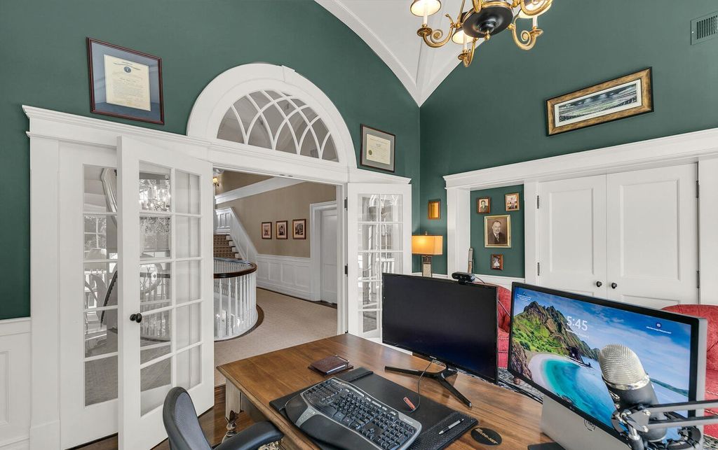Luxurious Coastal Living: Extraordinary Waterfront Home in Rumson, New Jersey, Seeks $8.9 Million