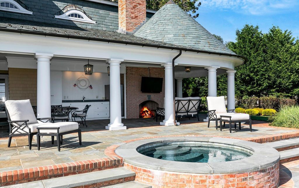 Luxurious Coastal Living: Extraordinary Waterfront Home in Rumson, New Jersey, Seeks $8.9 Million