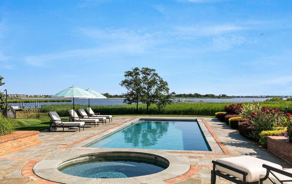 Luxurious Coastal Living: Extraordinary Waterfront Home in Rumson, New Jersey, Seeks $8.9 Million
