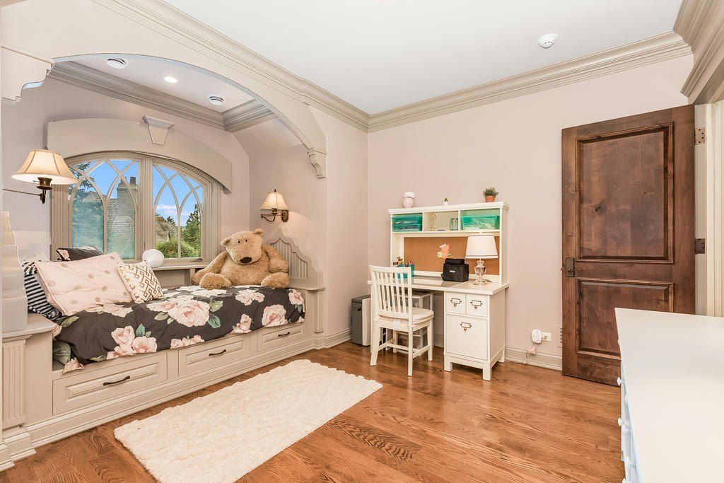 Luxurious Home Offers Ultimate Privacy and Seclusion in St. Charles Illinois for 2.65 Million 25