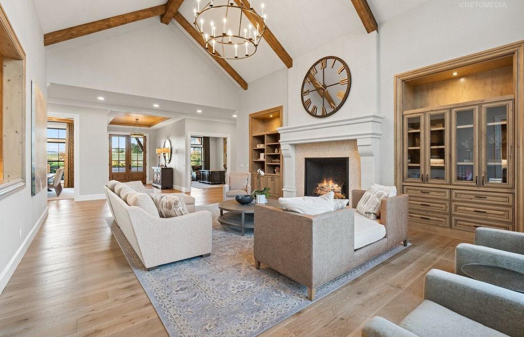 Luxurious Ridgefield, Washington Residence: A Masterpiece of Comfort and Functionality at $5,299,999