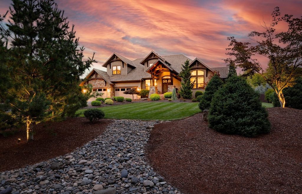 Luxury at Its Finest: $2.35 Million Ridgefield, Washington Home Exudes Elegance in Every Detail