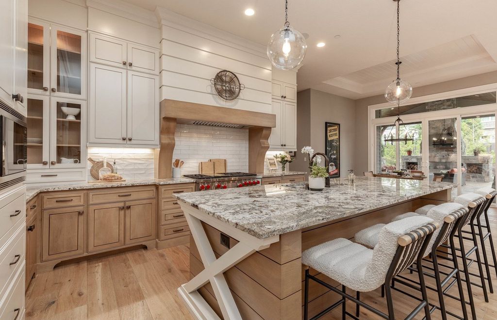 Luxury at Its Finest: $2.35 Million Ridgefield, Washington Home Exudes Elegance in Every Detail