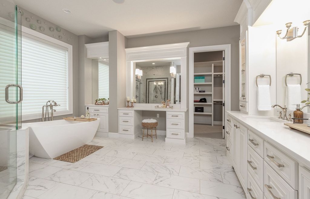 Luxury at Its Finest: $2.35 Million Ridgefield, Washington Home Exudes Elegance in Every Detail