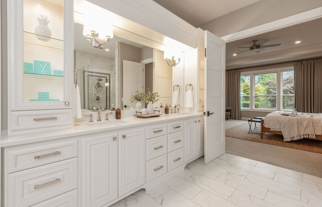 Luxury at Its Finest: $2.35 Million Ridgefield, Washington Home Exudes Elegance in Every Detail