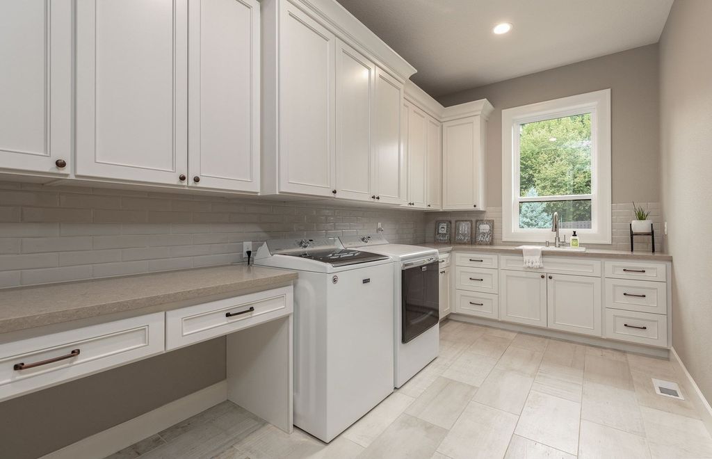 Luxury at Its Finest 2.35 Million Ridgefield Washington Home Exudes Elegance in Every Detail 42