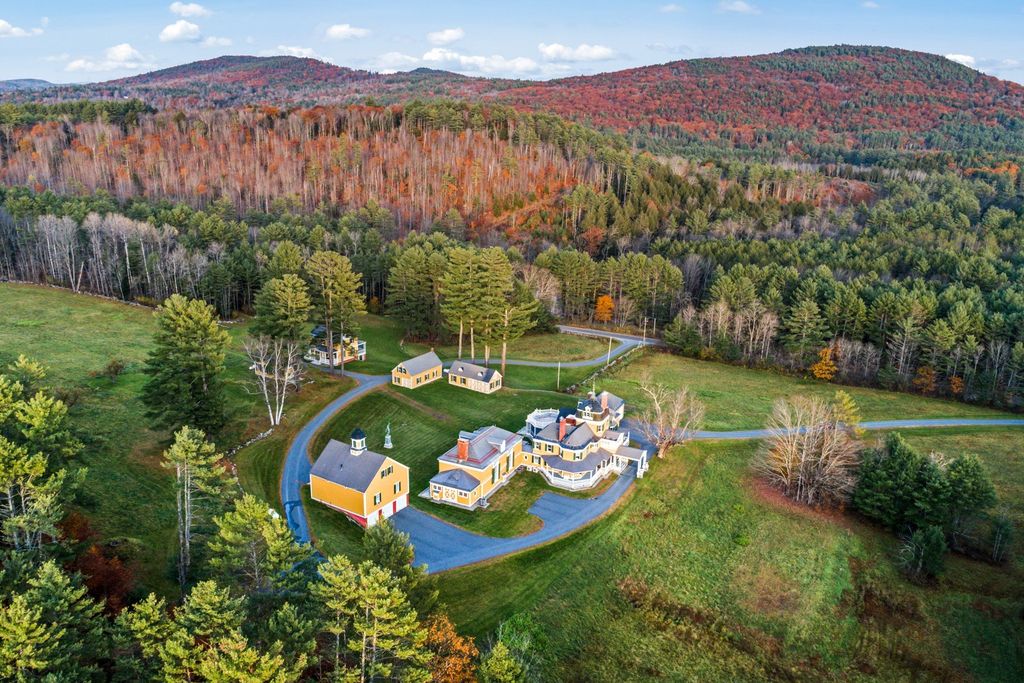 New Hampshire's Exquisite Historic Estate: A $2.5 Million Renovation by Austin Corbin