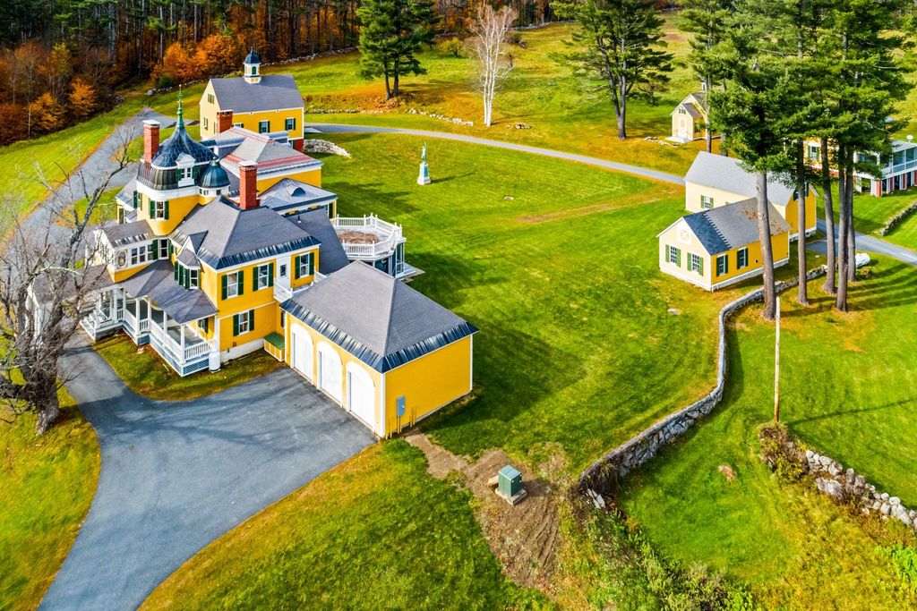 New Hampshire's Exquisite Historic Estate: A $2.5 Million Renovation by Austin Corbin