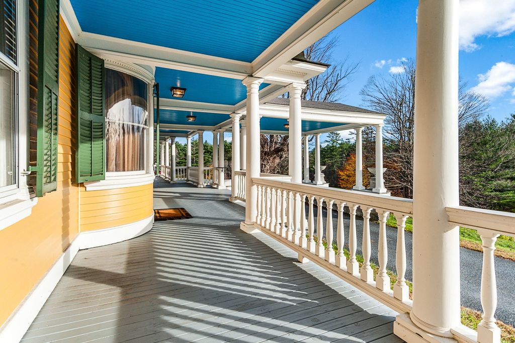 New Hampshire's Exquisite Historic Estate: A $2.5 Million Renovation by Austin Corbin