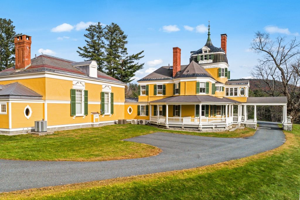 New Hampshire's Exquisite Historic Estate: A $2.5 Million Renovation by Austin Corbin